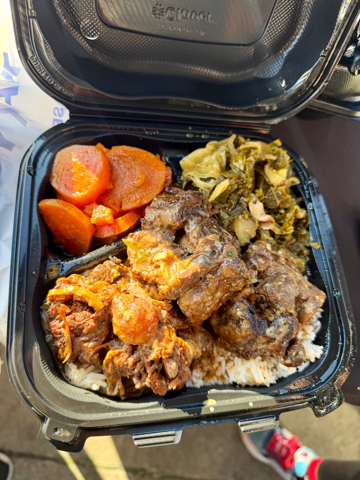 Oxtail Combo from Lovie Mae's Kitchen